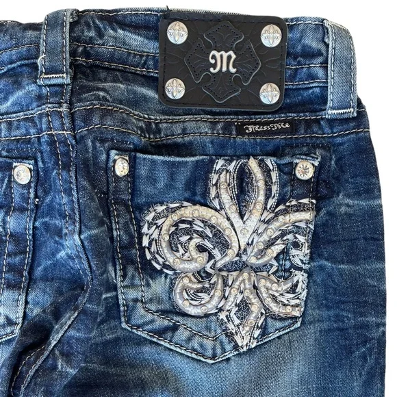 Miss Me Boot Jeans Size 27 - Picture 6 of 9